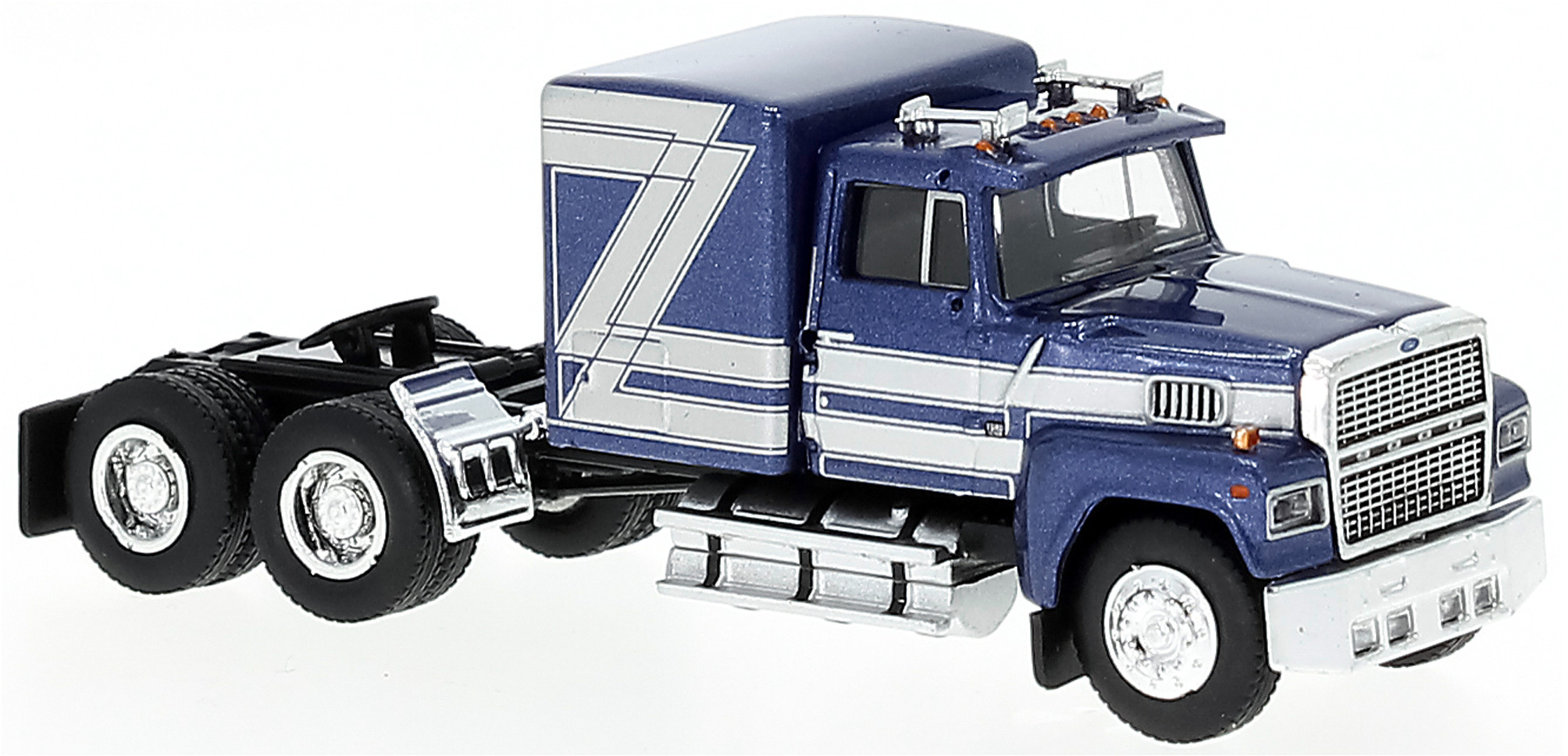 CVR Picture for Ford LTL 9000 w/Slpr Blue/Silver