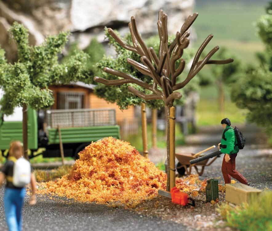 CVR Picture for Leaf Blower scene w/leaves/tree