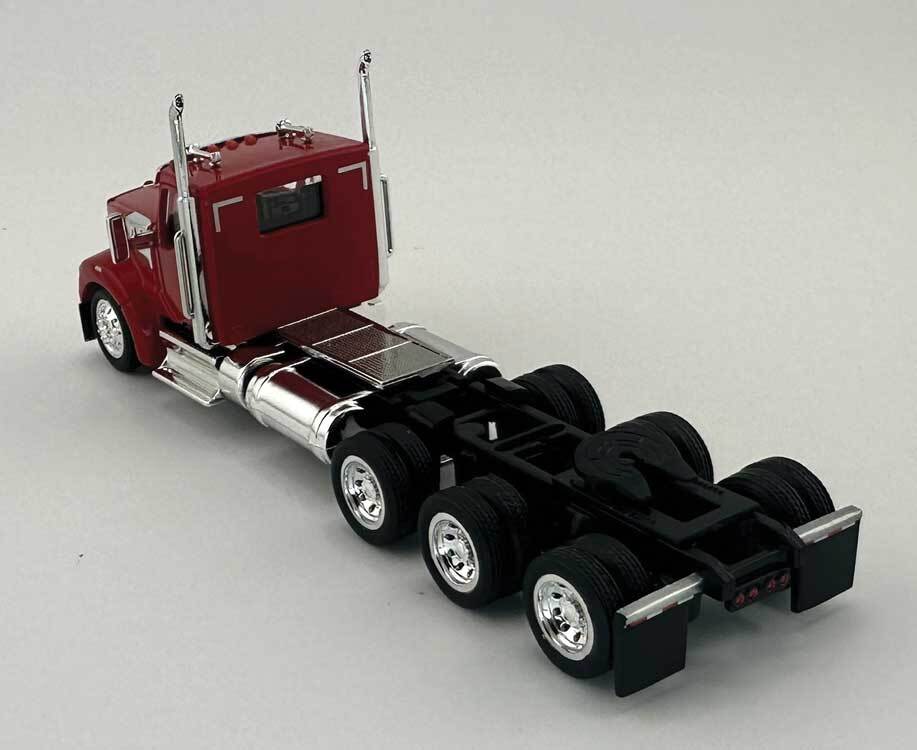 CVR Picture for KW990 3axle day cab Red