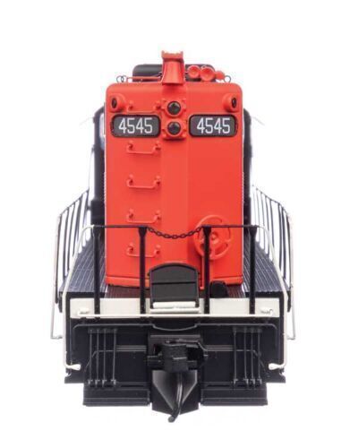 emd_gp9_with_loksound_5_sound_dcc_920-42804_dt3_big.jpg