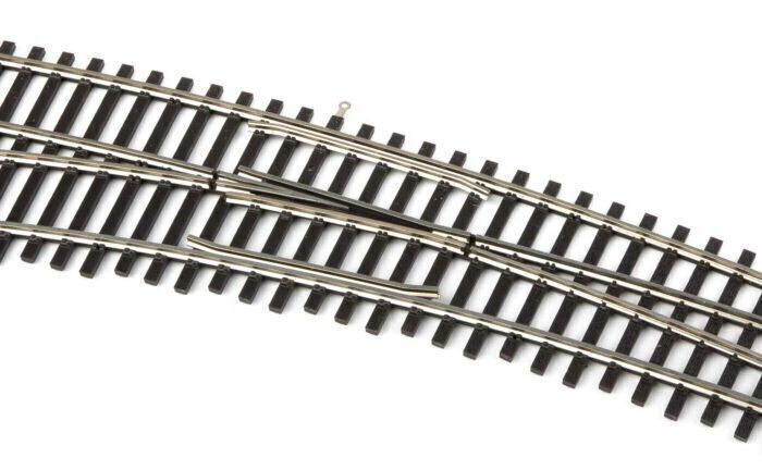 code_83_nickel_silver_dcc-friendly_curved_turnout_24_and_28_radii_948-83063_dt1_big.jpg