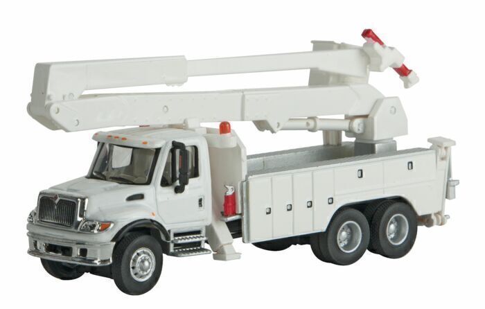 internationalr_7600_utility_truck_wbucket_lift_assembled_949-11753_dt1_big.jpg